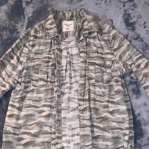 Camoflauge American Eagle Button Down